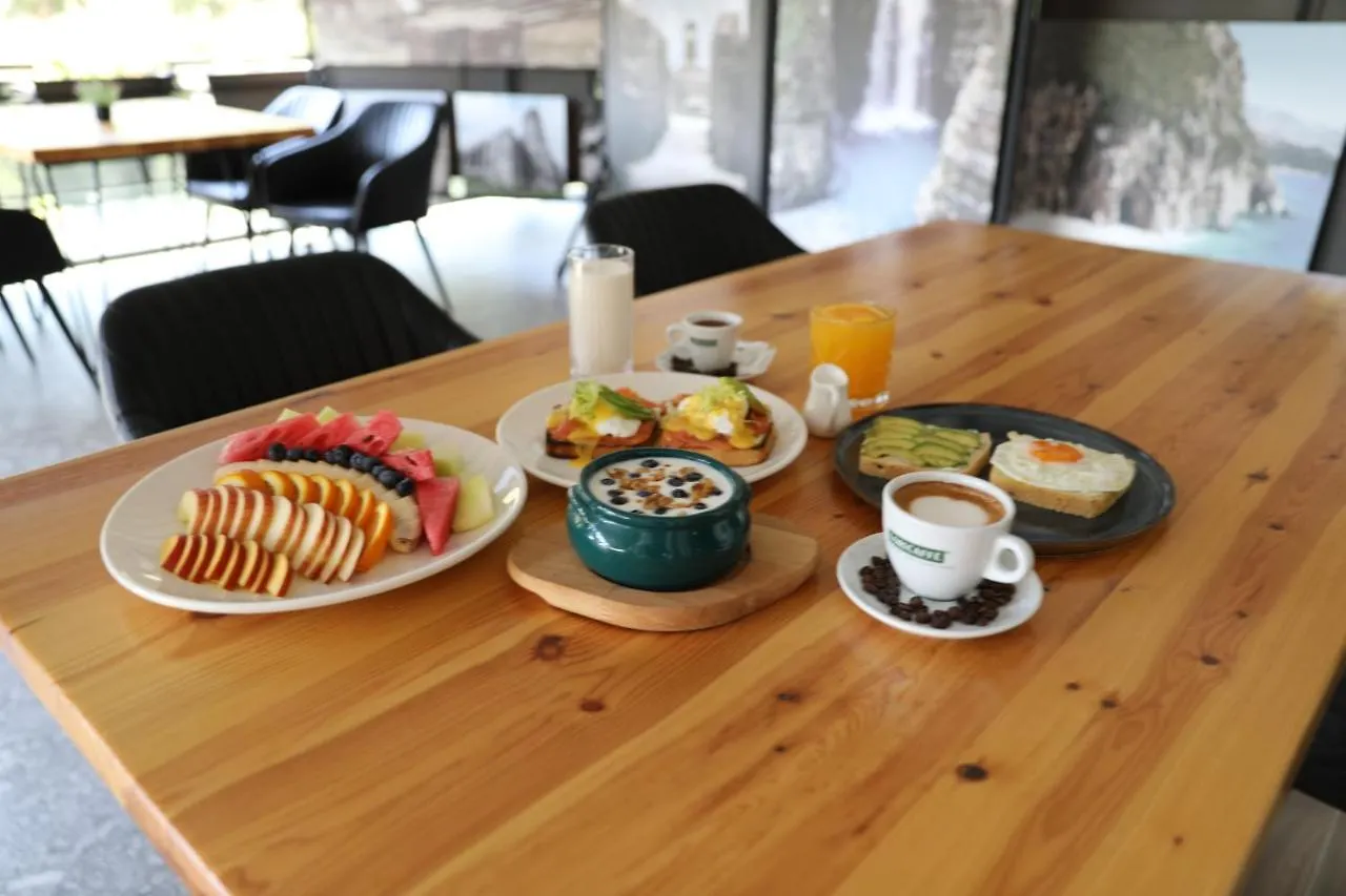 Agroturizem Ndryshe Hotel Tirana 4*,