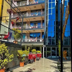 Hotel Elysee, Tirana